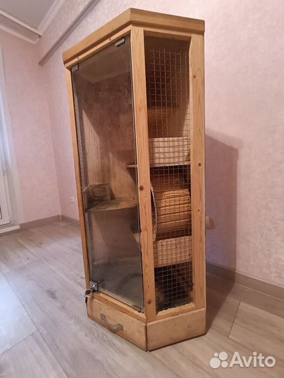 Витрина для шиншилл бу