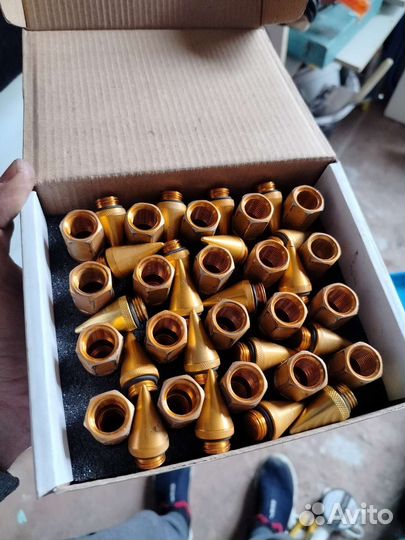 Гайки колесные