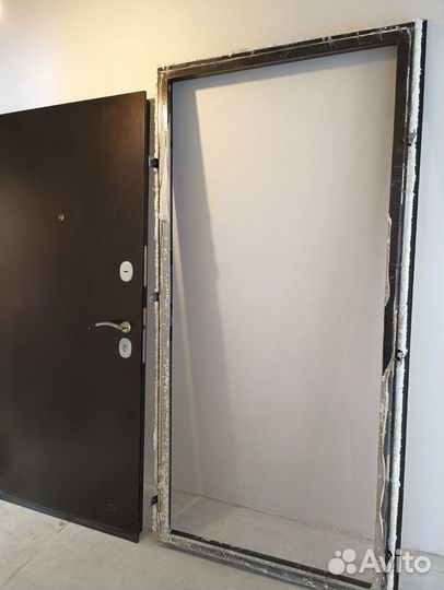 Входная Металлическая дверь