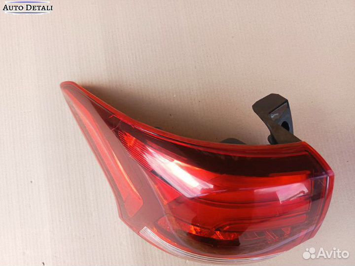 Фонарь задний левый Мицубиси Аутлендер 3