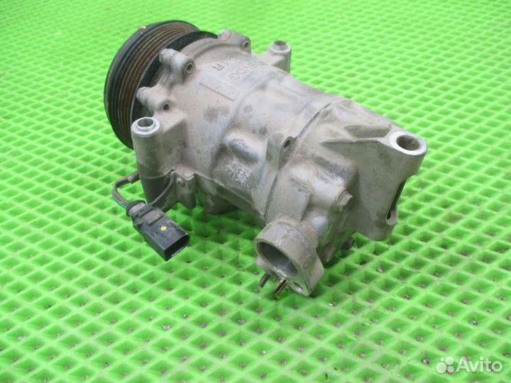 Компрессор кондиционера Volkswagen Polo 5 MK5