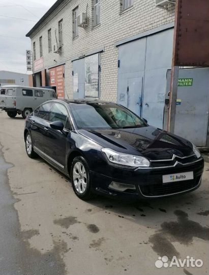 В разборе Citroen C5