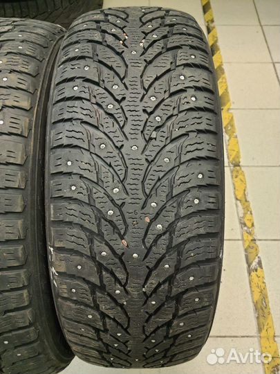 Nokian Tyres Hakkapeliitta 9 SUV 235/55 R20 102T