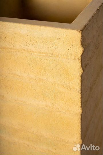 Бетонные кашпо на заказ и в наличии