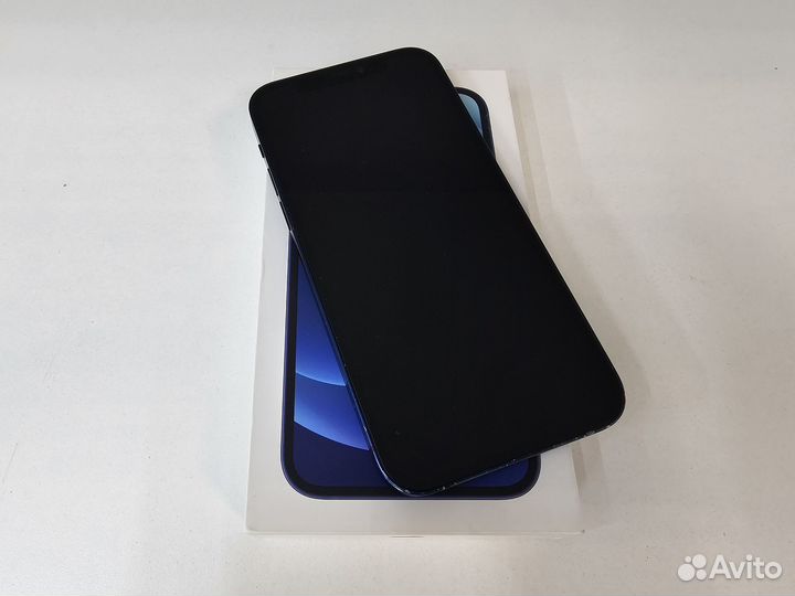 iPhone 12, 64 ГБ