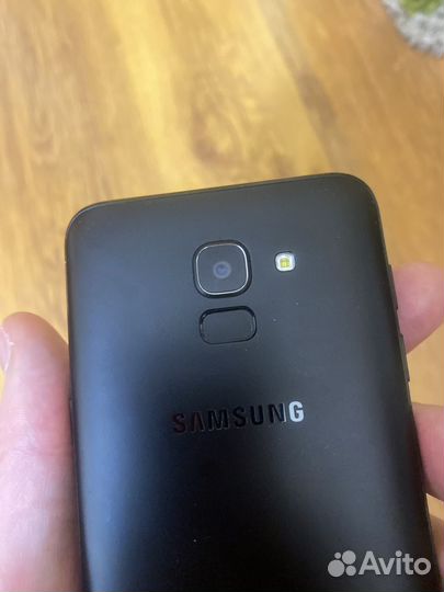 Samsung Galaxy J6 (2018), 3/32 ГБ