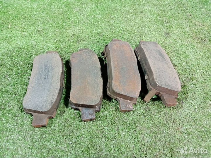 Колодки тормозные задние Toyota Alphard MNH10