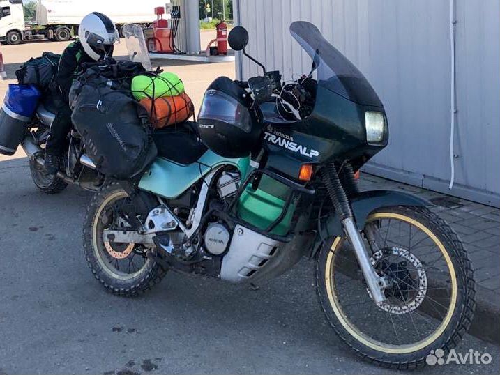Honda Transalp 400
