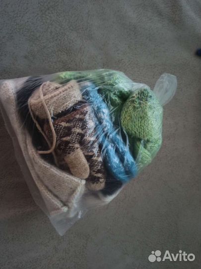 Детские шапки, варежки, носки, колготки