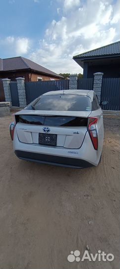 Toyota Prius 1.8 CVT, 2017, 123 000 км