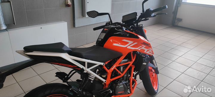 KTM duke 390