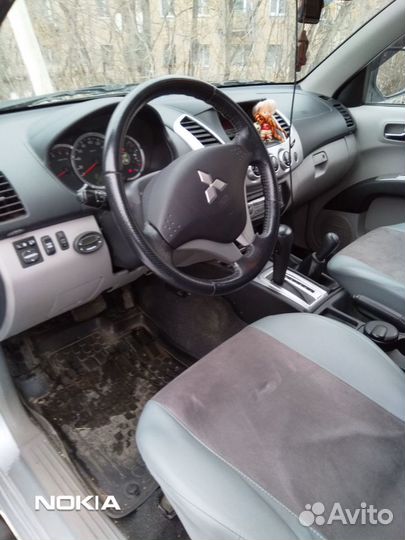 Mitsubishi L200 2.5 AT, 2012, 35 170 км