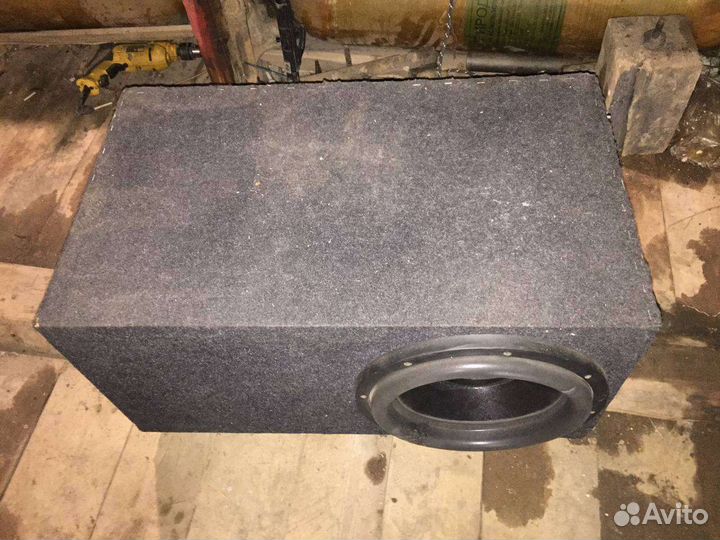 Сабвуфер DST