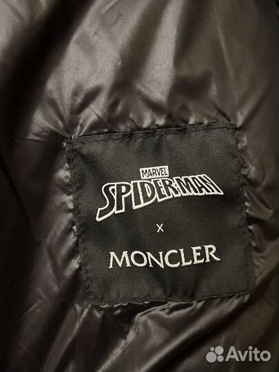 Пуховик Moncler Spider Man