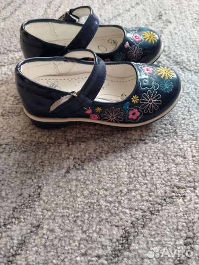 Туфли для девочки 26 размер