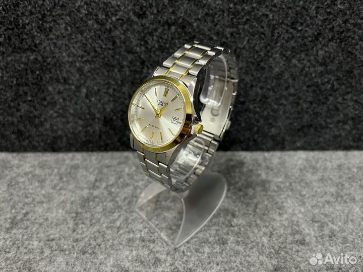 Часы мужские casio новые