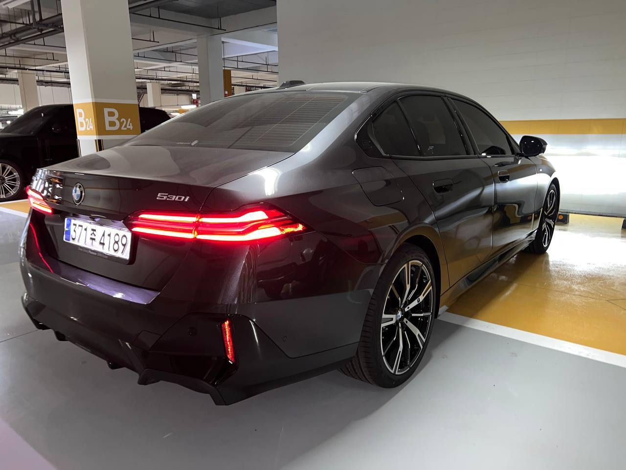 BMW 5 серия: фото владельца