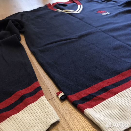 Джемпер Uspa
