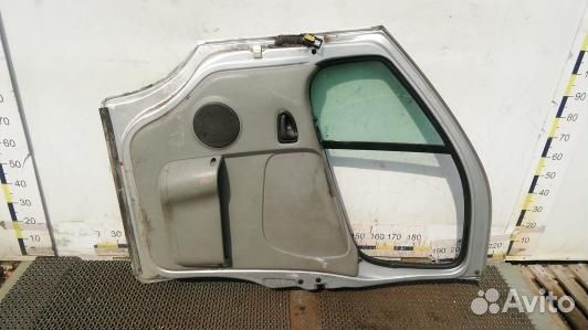 Дверь передняя правая opel vivaro (JDN25E201)
