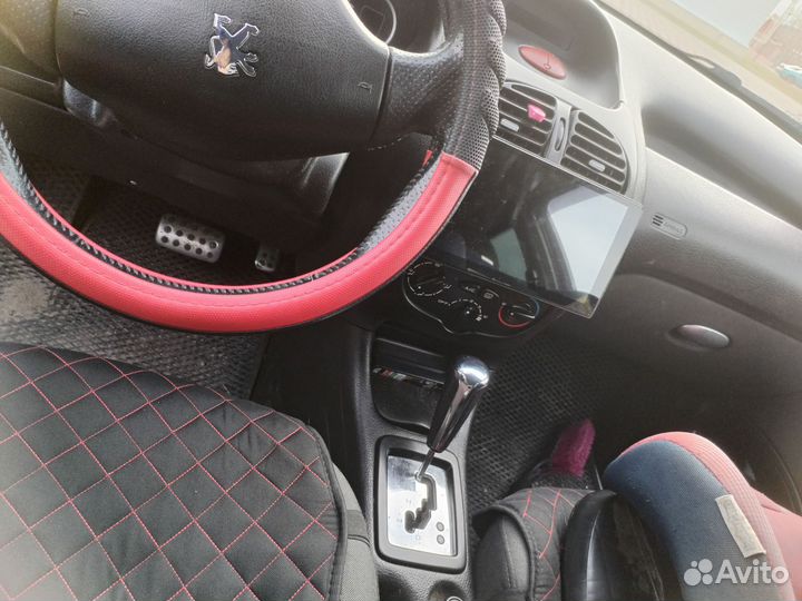 Peugeot 206 1.4 AT, 2007, 101 000 км