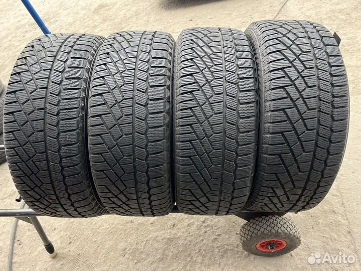 Gislaved Soft Frost 200 SUV 225/55 R17