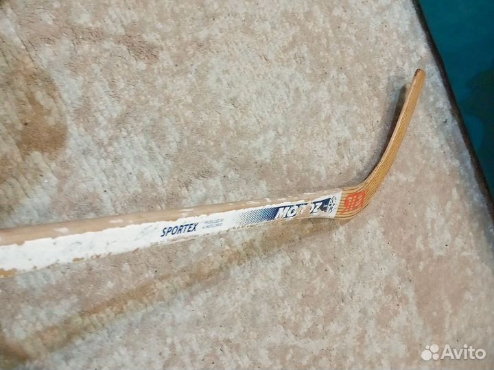 Клюшка для хоккея с мячом