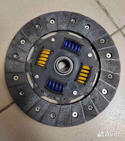 Диск сцепления VW Golf 3 / Amulet (210 мм.)