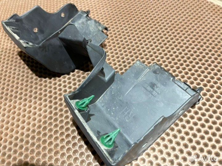 Брызговик передний Subaru Forester 4 SJ5 FB20 2013