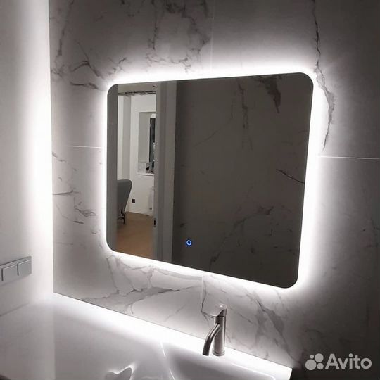 Зеркало с подсветкой