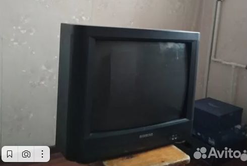 Телевизор samsung