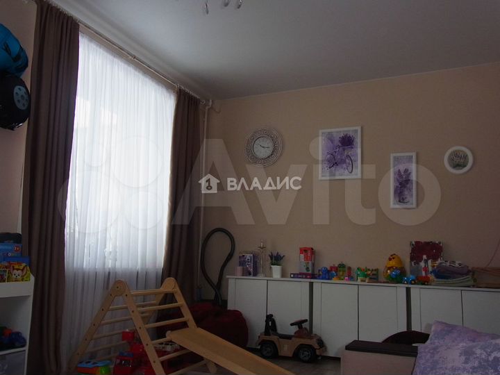 3-к. квартира, 74,3 м², 1/3 эт.