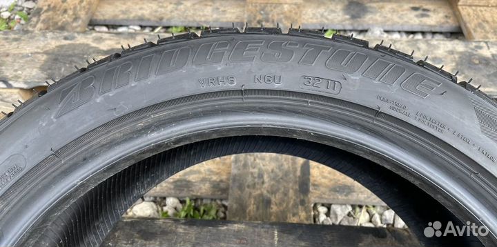 Bridgestone Blizzak LM-35 225/45 R17