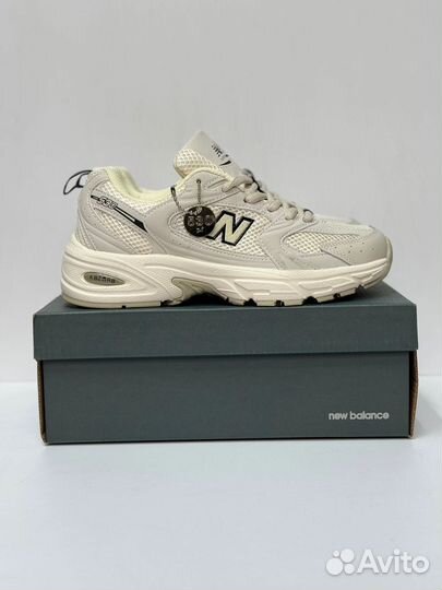 Кроссовки женские NEW balance 530 Lux