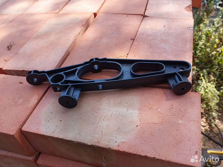 Кронштейн сонцезащитного козырька на манTGX