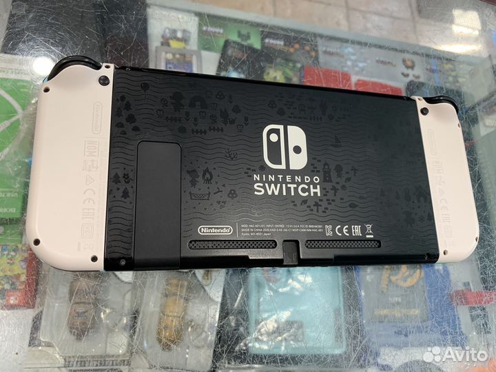 Nindendo Switch Animal Crossing Edition