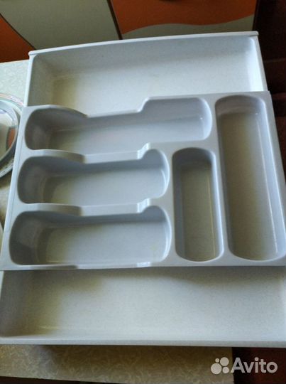Лотки для столовых приборов