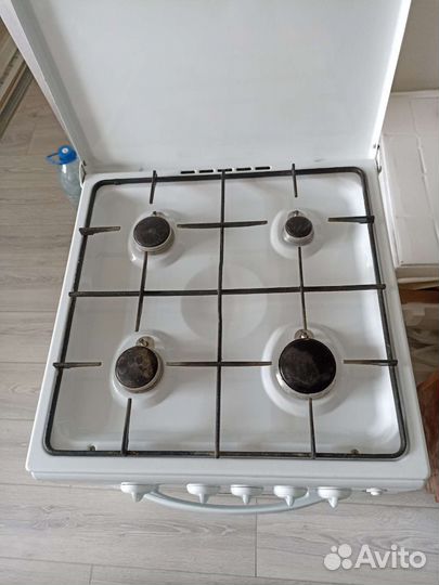 Продам газовую плиту Гефест 3100 бу