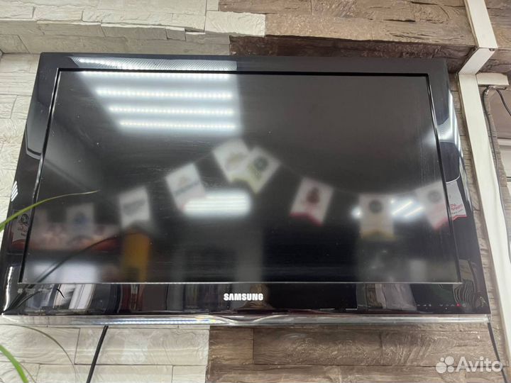 Телевизор samsung