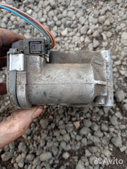 Дроссельная заслонка Mercedes-Benz E-Class OM642