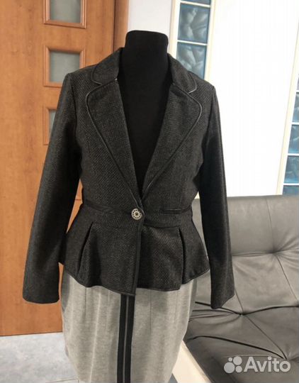 Пиджак на рост 140 catimini