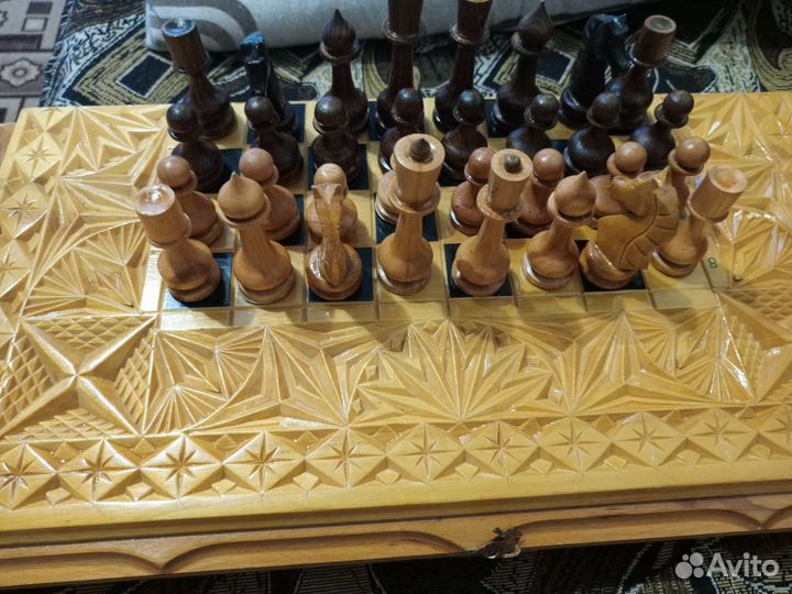 Шахматные фигуры ручной работы