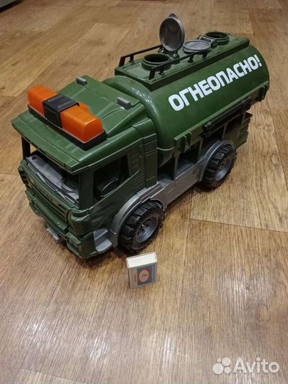 Машинки игрушки