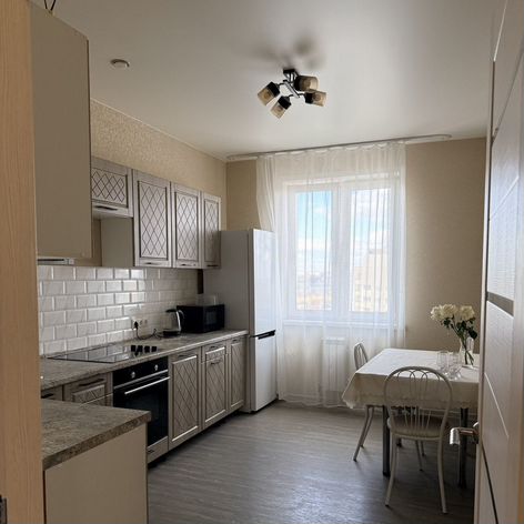 1-к. квартира, 37 м², 17/25 эт.