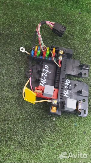 Блок предохранителей Mercedes Ml270 163 612.963