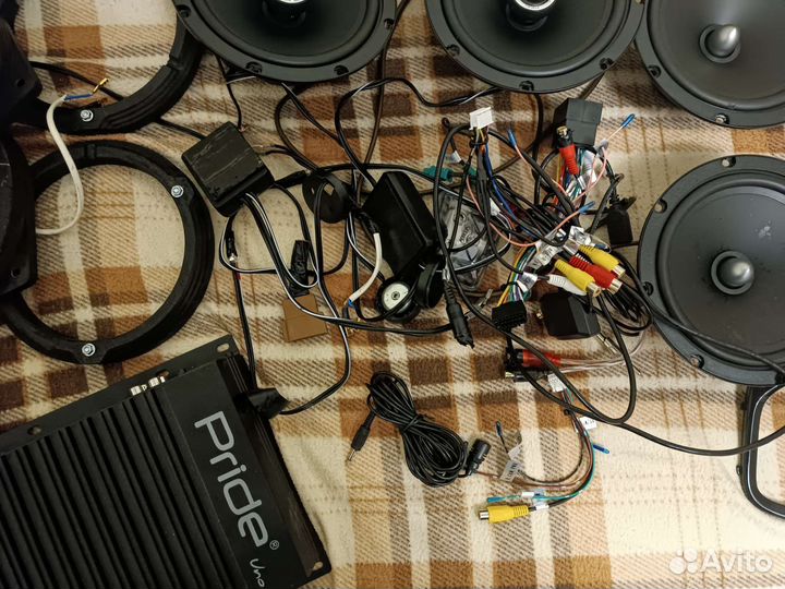 Аудиосистема в машину