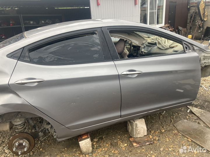 Двери правые Хендай Элантра 5 MD, Авант 5 MD