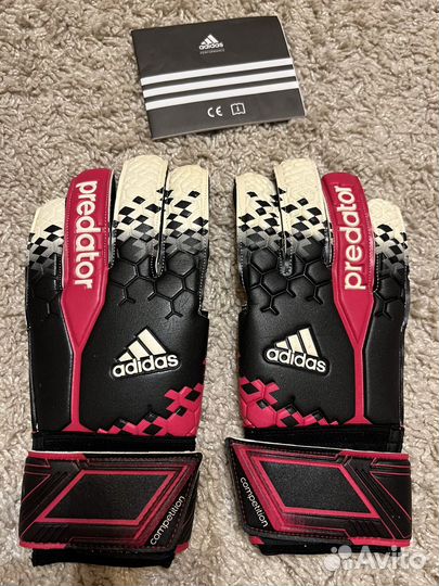 Новые Вратарские перчатки adidas predator