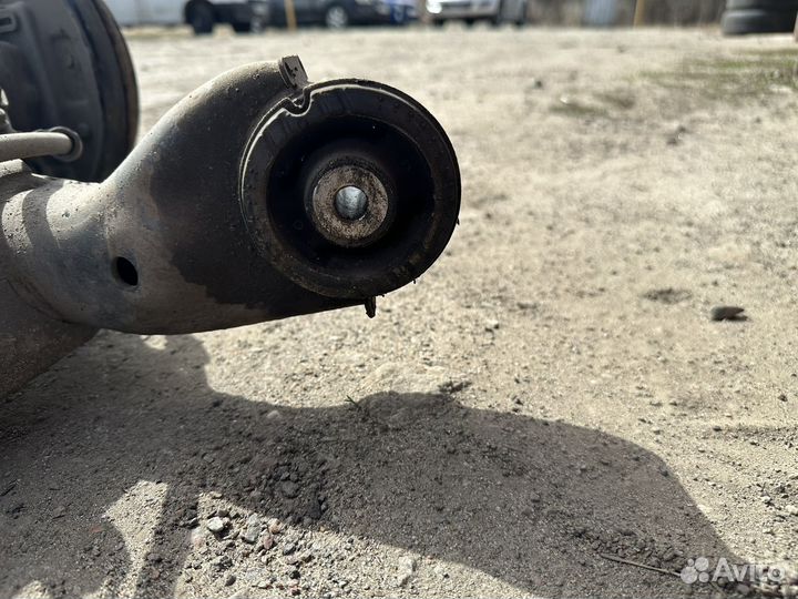 Задняя балка салярис