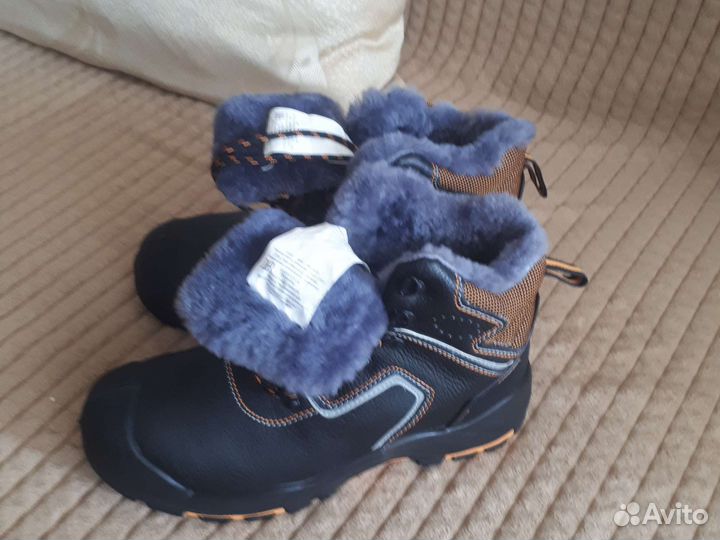 Зимние ботинки