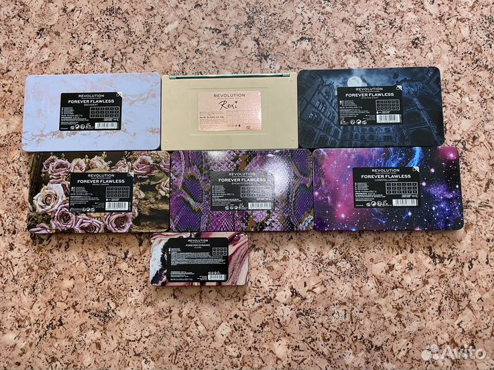 Палетки теней revolution